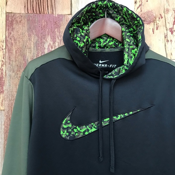 Nike Other - Nike Camo Accent Sweatshirt w/Hoodie L